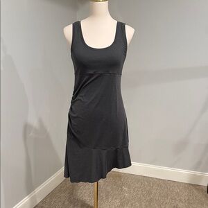 Elegant Gray Sleeveless Dress